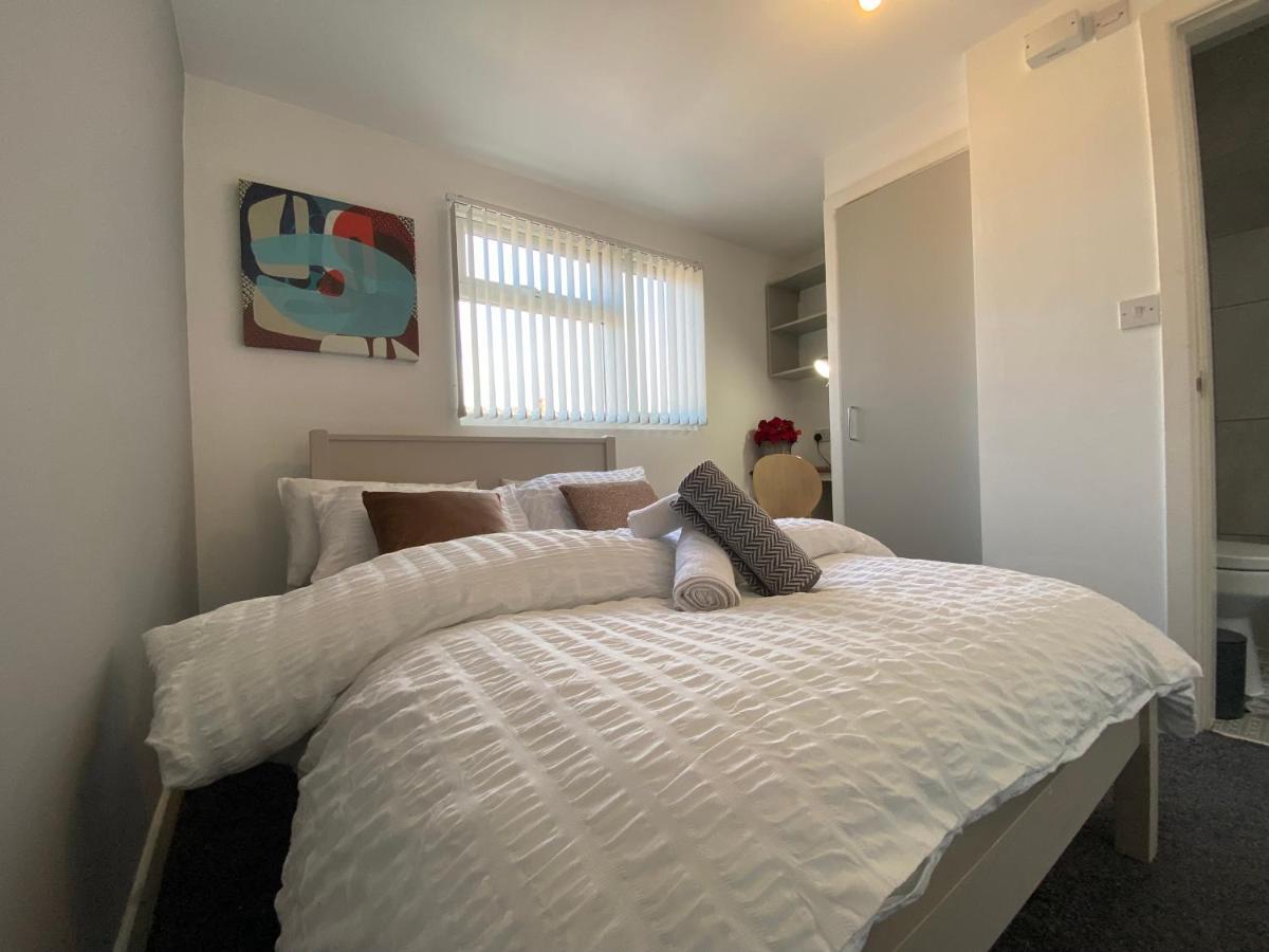 Nice Living Serviced Accommodations 2 Coventry Exterior foto